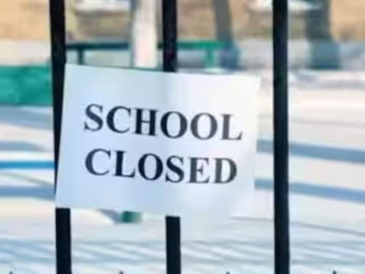 Harjot Singh Bains announced to closed all schools of Punjab till August 26 with immediate effects Punjab Schools Closed: 26 अगस्त तक बंद रहेंगे पंजाब के सभी सरकारी-प्राइवेट स्कूल, शिक्षा मंत्री ने किया ऐलान