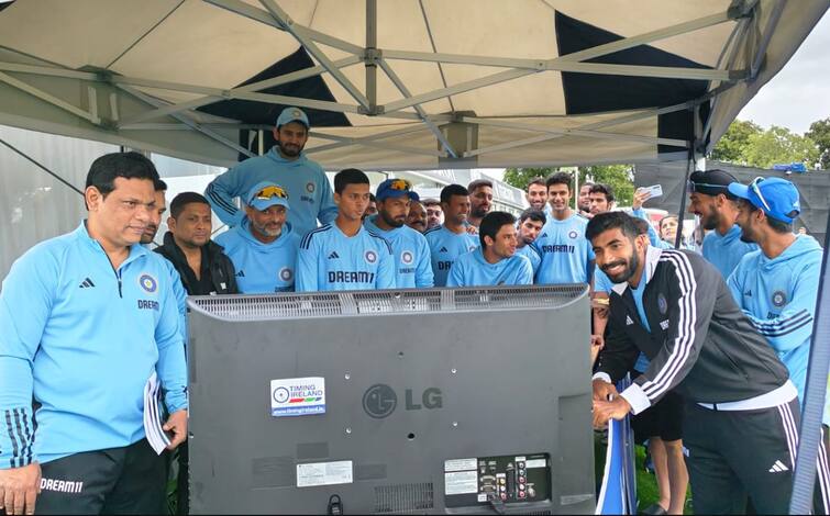 Chandrayaan 3 Landing Indian cricket team celebrated historic moment ISRO lunar mission watch IND vs IRE: ચંદ્રયાન 3નું સફળ લેન્ડિંગ થતા જ આર્યલેન્ડમાં ઝૂમી ઉઠ્યા ટીમ ઈન્ડિયાના ક્રિકેટરો, જુઓ વીડિયો