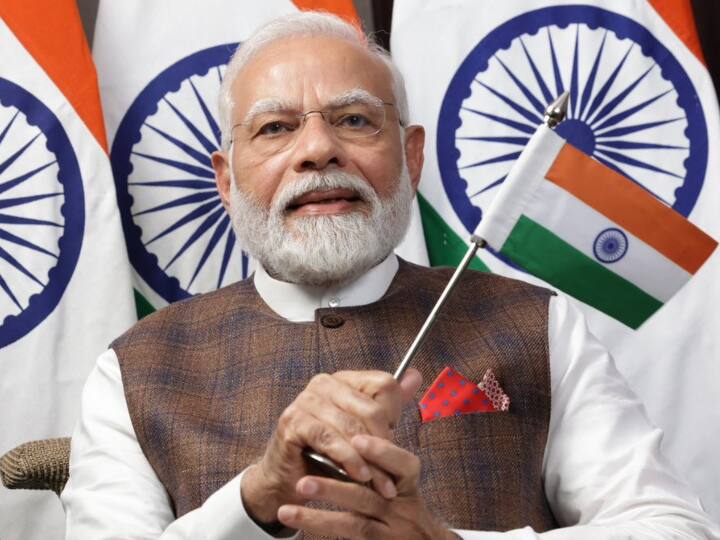 उन्होंने कहा, ‘‘यह एक ऐसा वर्ष है, जिसमें दुनिया भारत की जी-20 अध्यक्षता देख रही है. एक पृथ्वी, एक परिवार, एक भविष्य का हमारा दृष्टिकोण दुनिया भर में गूंज रहा है. हमारा चंद्रमा मिशन भी उसी मानव-केंद्रित दृष्टिकोण पर आधारित है. इसलिए, यह सफलता पूरी मानवता की है.’’