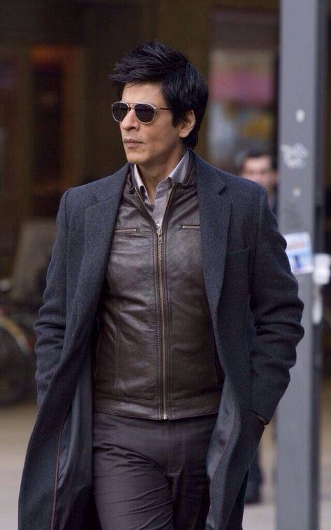 ਇਸ ਦੇ ਨਾਲ ਹੀ ਕਿੰਗ ਖਾਨ ਦੀ 'ਜਵਾਨ' ਵੀ ਰਿਲੀਜ਼ ਹੋਣ ਜਾ ਰਹੀ ਹੈ। ਅਜਿਹੇ 'ਚ ਸਾਰਿਆਂ ਦੀਆਂ ਨਜ਼ਰਾਂ ਇਸ ਗੱਲ 'ਤੇ ਟਿਕੀਆਂ ਹੋਈਆਂ ਹਨ ਕਿ ਕੀ ਜਵਾਨ ਸ਼ਾਹਰੁਖ ਖਾਨ ਦੀ ਫਿਲਮ 'ਪਠਾਨ' ਦੀ ਕਮਾਈ ਦਾ ਰਿਕਾਰਡ ਤੋੜ ਸਕੇਗੀ? ਆਓ ਜਾਣਦੇ ਹਾਂ ਕਿੰਗ ਖਾਨ ਦੀਆਂ ਸਭ ਤੋਂ ਵੱਧ ਕਲੈਕਸ਼ਨ ਵਾਲੀਆਂ ਫਿਲਮਾਂ ਕਿਹੜੀਆਂ ਹਨ।