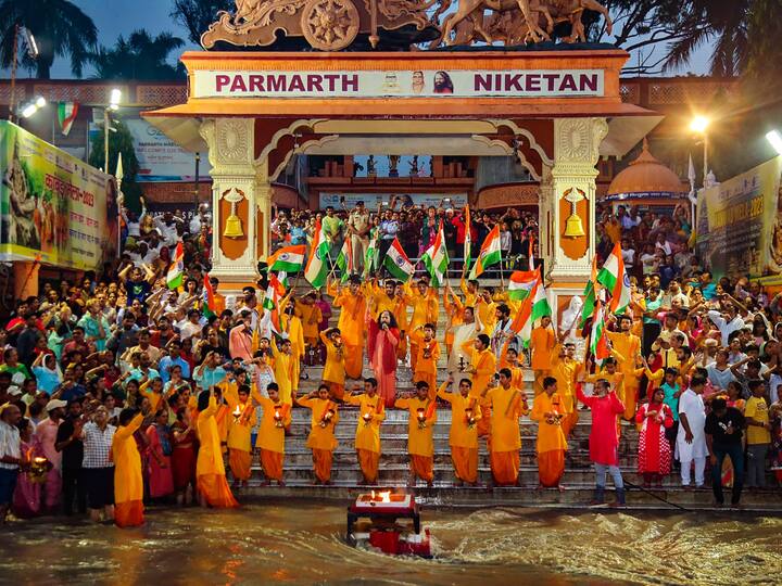 Special prayers were offered during the Ganga Aarti in Rishikesh for the success of the Chandrayaan-3 mission. (Image Source: PTI)
