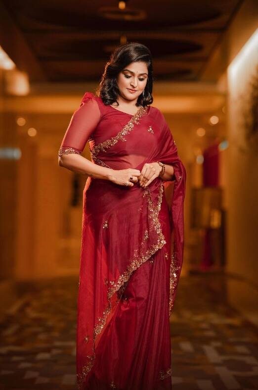“சினிமாவுக்கு வந்த புதிதில் நானும் இது போன்று தொல்லைகளுக்கு ஆளானேன். அப்போது நான் போல்டாக செயல்பட்டதால் யாரும் என்னை நெருங்க வில்லை” - ரம்யா நம்பீசன்