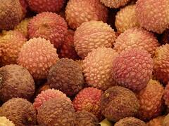 Lychee: லிச்சி சாப்பிடுவதால் ஏற்படும் நன்மைகள் பற்றி தெரியுமா?