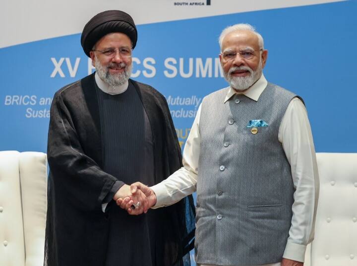 PM Modi hold bilateral meeting with Iran President Seyyed Ebrahim Raisi on sidelines of BRICS Summit in Johannesburg India-Iran Relation: पीएम मोदी और ईरान के राष्ट्रपति ने की द्विपक्षीय बैठक, जानें किन मुद्दों पर हुई चर्चा