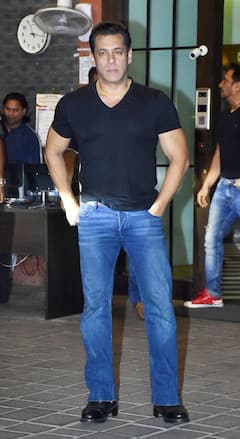 Salman Khan की 'Tiger 3' से Climax Scenes हुए Leak! | ENT LIVE