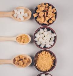 Health News: ਸ਼ੂਗਰ ਦੇ ਮਰੀਜ਼ ਖੰਡ ਦੀ ਬਜਾਏ ਖਾ ਸਕਦੇ ਗੁੜ? ਜਾਣੋ ਸਿਹਤ ਮਾਹਿਰਾਂ ਤੋਂ ਇਸ ਗੱਲ ਦਾ ਸਹੀ ਜਵਾਬ