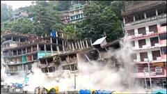 Kulu Landslide:ধসের ধাক্কায় মুখ থুবড়ে পড়ছে বাড়ি, ভয়ঙ্কর পরিস্থিতি কুলু-য়