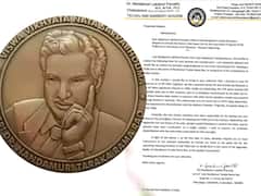 ఎన్టీఆర్ రూ.100 నాణెం ఆవిష్కరణకు నన్నూ పిలవండి - రాష్ట్రపతికి లక్ష్మీ పార్వతి లేఖ