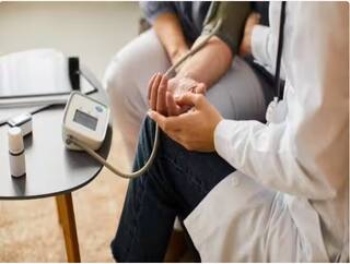 High Blood Pressure : ਹਾਈ ਬਲੱਡ ਪ੍ਰੈਸ਼ਰ ਨੂੰ ਕੰਟਰੋਲ ਕਰਨ 'ਚ ਮਦਦ ਕਰ ਸਕਦੈ ਇਹ ਖੱਟਾ ਫਲ! ਜਾਣੋ ਕਿਵੇਂ