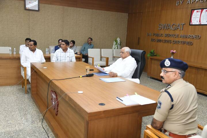 આ રાજ્ય સ્વાગતમાં મુખ્યમંત્રી સમક્ષ શહેરી વિકાસ, મહેસુલ, પંચાયત, ગૃહ વિભાગના તેમજ ગેરકાયદે બાંધકામ દૂર કરવું તથા રહેઠાણ પાસે ગટર લાઈન અને પાકો રસ્તો બનાવી આપવા જેવા વિષયોને સ્પર્શતા પ્રશ્નો રજૂ થયા હતા.