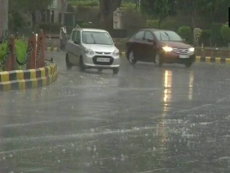Chance of rain in 4 districts in Tamil Nadu in next 3 hours weather report Rain Alert :தமிழகத்தில் அடுத்த 3 மணி நேரத்தில் 4 மாவட்டங்களில் மழைக்கு வாய்ப்பு... எந்தெந்த மாவட்டங்களில்?