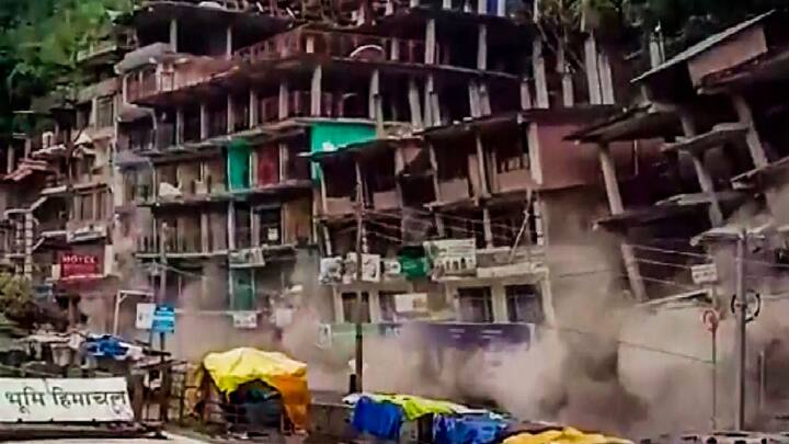 এদিনের বিপর্যয়ের ভিডিও নিজের X হ্যান্ডেলে পোস্ট করেন হিমাচল প্রদেশের মুখ্যমন্ত্রী সুখবিন্দর সিংহ সুখখু। লেখেন, 'বিধ্বংসী ধসে বাণিজ্যিক কাজে ব্যবহৃত একটি বিল্ডিং ভেঙে পড়ার ভয়ঙ্কর ছবি ধরা পড়েছে এই ভিডিওয়। তবে একটি বিষয় তাৎপর্যপূর্ণ। দুর্ঘটনাটির দুদিন আগে স্থানীয় প্রশাসন ওই এলাকাটি ঝুঁকিপূর্ণ বলে টের পেয়েছিল। তাই বিল্ডিংয়ের বাসিন্দাদের অন্যত্র সরিয়ে নিয়ে যাওয়া হয়।'