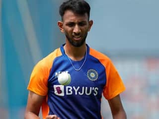 IND vs AUS:  Prasidh Krishna becomes most expensive India bowler in T20Is IND vs AUS: ઓસ્ટ્રેલિયા વિરુદ્ધ પ્રસિદ્ધ કૃષ્ણાના નામે નોંધાયો શરમજનક રેકોર્ડ, ટી-20માં આ મામલે બન્યો પ્રથમ ભારતીય બોલર