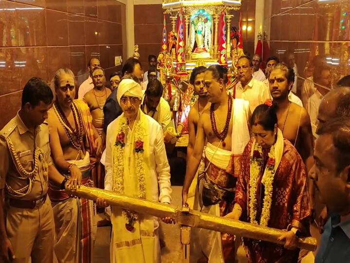 Tamil Nadu Governor RN Ravi Thangather visited the Palani temple and had darshan of Lord Murugan TNN Governor RN Ravi: பழனி கோயிலில் தங்கத்தேர் இழுத்து ராஜ அலங்காரத்தில் முருகனை தரிசித்த ஆளுநர் ஆர்.என்.ரவி