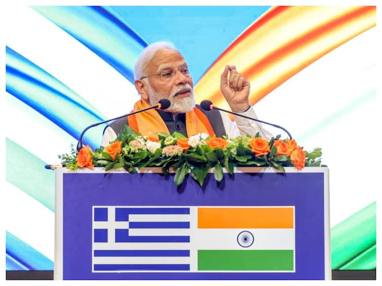 PM Narendra Modi In Greece PM Modi Speech Indian Diaspora Chandrayaan-3 Success ISRO BRICS Summit 2023 'World Aware Of India's Capabilities': PM Modi Tells Indian Diaspora In Greece, Lauds Chandrayaan-3 Success