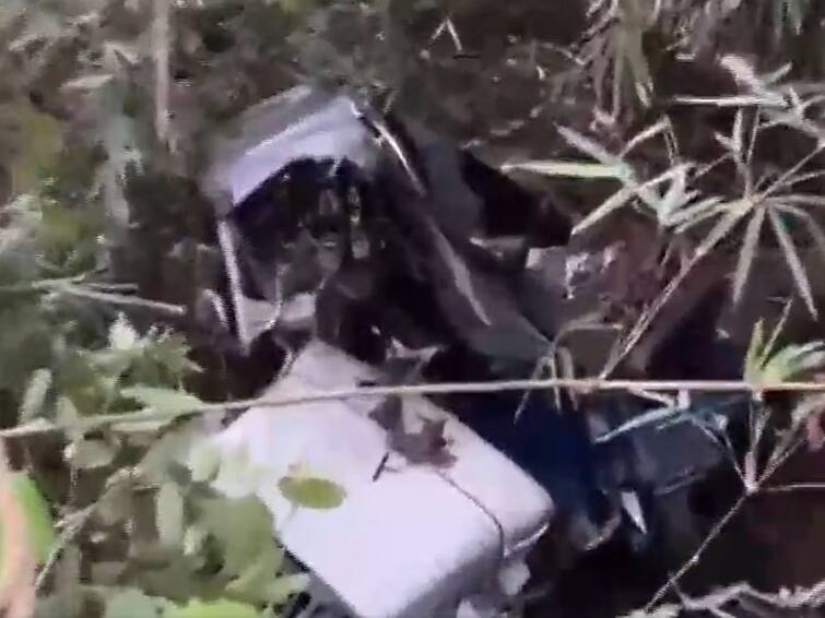 Kerala Wayanad Jeep Accident Several Died After Jeep Overturned into Gorge 9 Women Passengers Dead As Jeep Falls Into Deep Gorge In Kerala's Wayanad