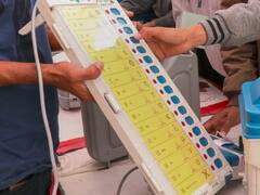 झारखंड: डुमरी उपचुनाव में कुल छह उम्मीदवार, दो करोड़पति, जानें- शैक्षणिक योग्यता और आपराधिक मामले