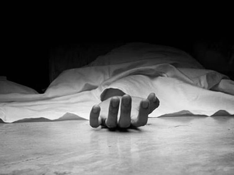 navi mumbai custom officer mayank singh commits suicide at taloja cbi investigation was underway Navi Mumbai: घरी सीबीआयची छापेमारी झाल्यानंतर दुसऱ्याच दिवशी संपवलं जीवन; सीबीआय चौकशीला कंटाळून कस्टमच्या अधिकाऱ्याची आत्महत्या