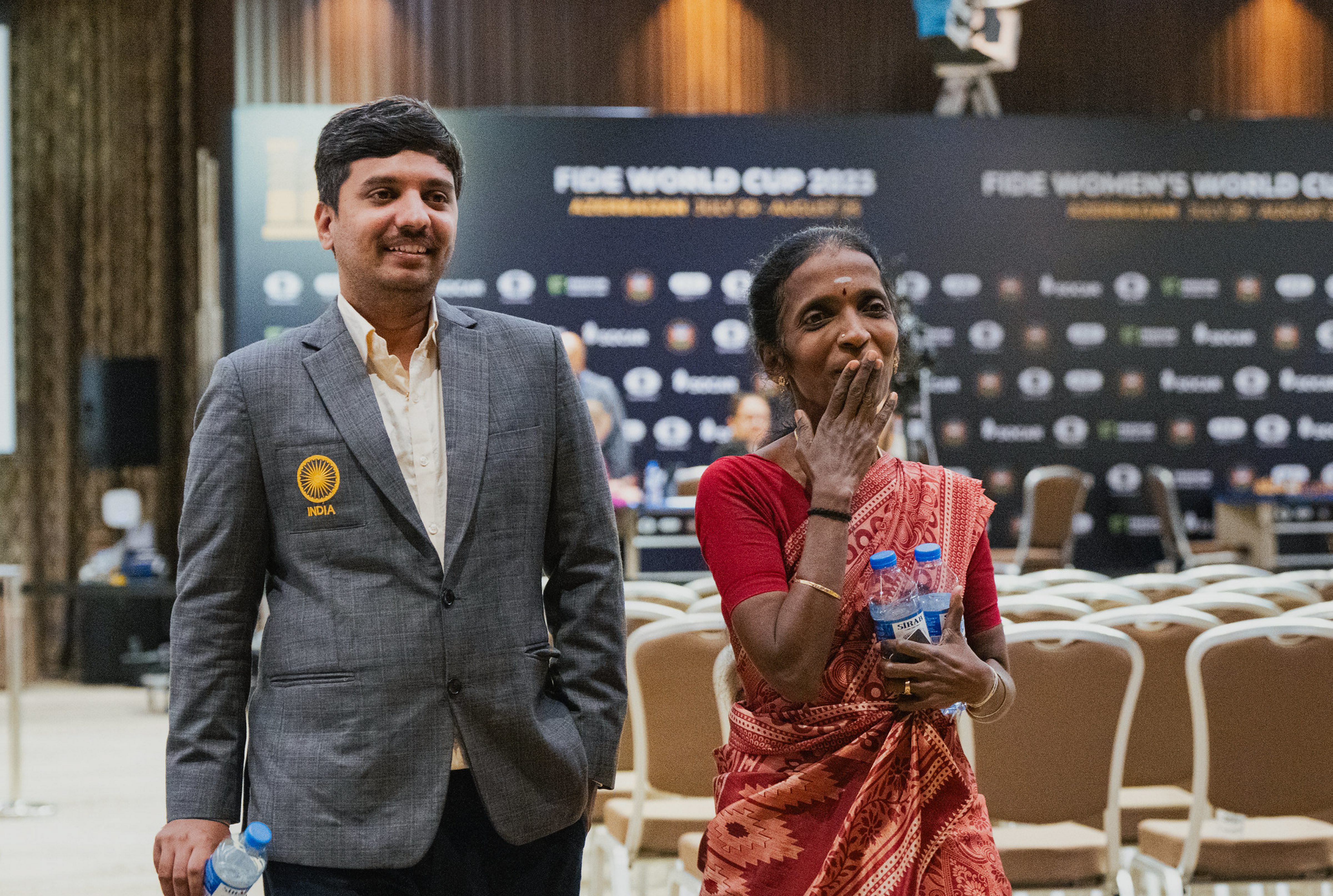 Touching Image Of R Praggnanandha's Mother Goes Viral As He Enters Chess  World Cup Semis