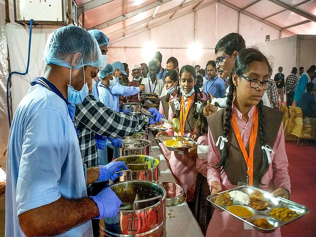 Around 70 Students Hospitalised After Consuming Mid-Day Meal In Delhi Govt School: Police Around 70 Students Hospitalized After Consuming Mid-Day Meal in Delhi Government School Around 70 Students Hospitalised After Consuming Mid-Day Meal In Delhi Govt School: Police
