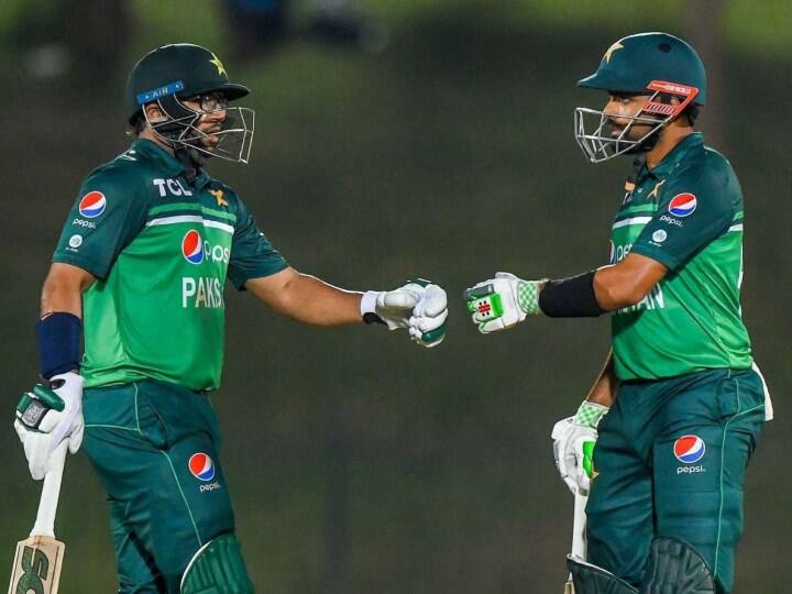 AFG vs PAK: बाबर आजम ने तोड़ा कोहली-धवन का रिकॉर्ड, इस मामले में टॉप पर किया कब्जा Babar Azam most odi runs after 100 Innings Afghanistan vs Pakistan 2nd ODI AFG vs PAK: बाबर आजम ने तोड़ा कोहली-धवन का रिकॉर्ड, इस मामले में टॉप पर किया कब्जा