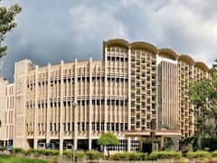 ఐఐటీ బాంబేకు భారీ విరాళం, రూ.160 కోట్లు అందించిన పూర్వ విద్యార్థి