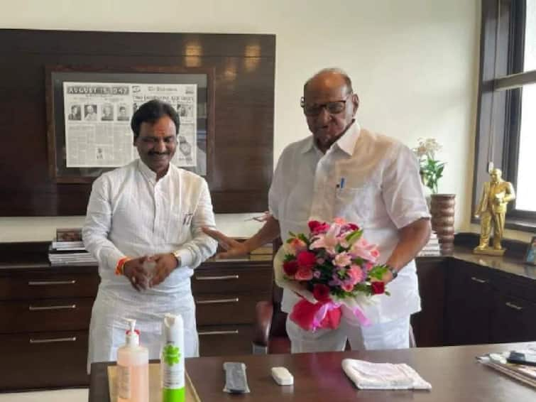 Ambadas Danve said Confusion party workers to Sharad Pawar statements Ambadas Danve : पवारांच्या सततच्या वक्तव्यांमुळे आमच्या कार्यकर्त्यांमध्ये संभ्रम; अंबादास दानवे थेटच बोलले