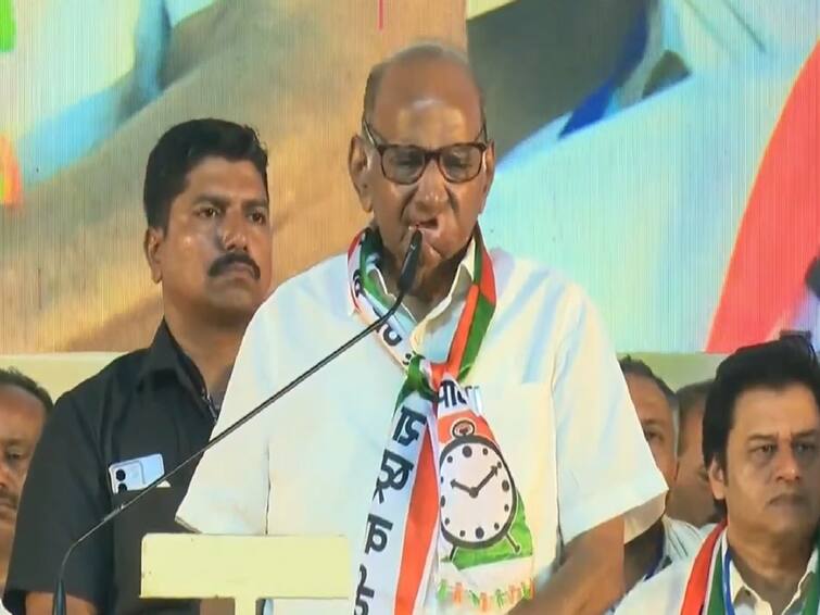 NCP Chief Sharad Pawar kolhapur public meeting speech highlights Maharashtra politics Sharad Pawar Speech Highlights : शेतकऱ्यांचा अपमान ते मणिपूमधील महिलांवरील अत्याचार; शरद पवार यांच्या भाषणातील प्रमुख मुद्दे