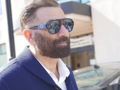 Gadar 2 हिट होते ही बढ़े सनी देओल के भाव? मांगी शाहरुख-सलमान से ज्यादा फीस!