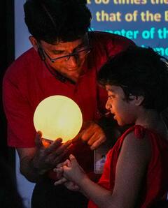 Chandrayaan-3: 'চাঁদের সাফল্য' শেয়ার বাজারে, এখন দৌড়বে এই স্টকগুলি ?