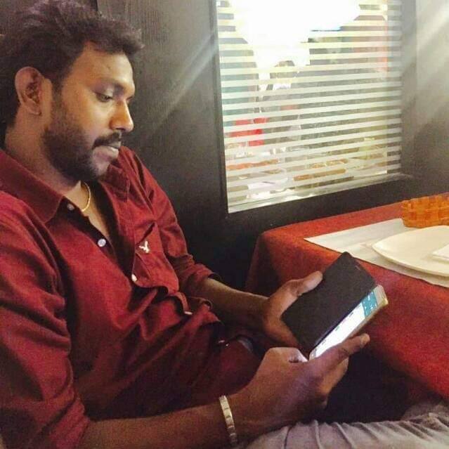 கிரிமினல் என்று பெயரிடப்பட்ட இப்படத்தை புதுமுக இயக்குநர் தக்ஷினா மூர்த்தி இயக்குகிறார்.