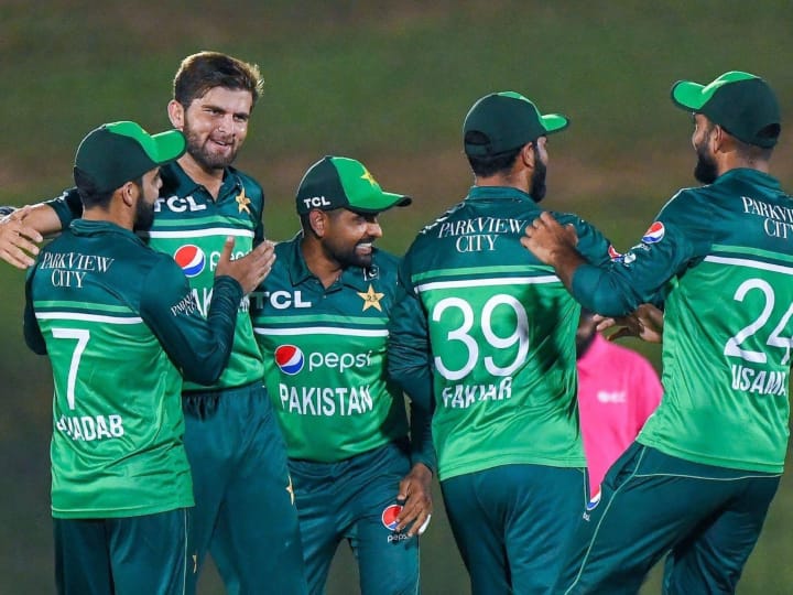 Pakistan Team Announced Playing 11 Ahead IND vs PAK Clash Asia Cup 2023 Babar Azam Shadab Khan IND vs PAK:  भारताविरोधात पाकिस्तानच्या 11 शिलेदारांची घोषणा, पाहा कुणाला मिळाली संधी?