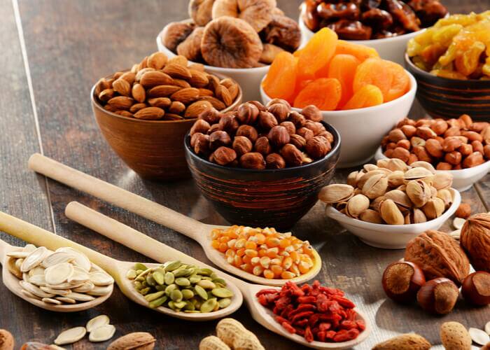 These are the amazing benefits of eating dry fruits with honey, start from today Dry Fruits 'ਤੇ ਸ਼ਹਿਦ ਲਾ ਕੇ ਖਾਣ ਦੇ ਨੇ ਗਜ਼ਬ ਦੇ ਫ਼ਾਇਦੇ, ਅੱਜ ਤੋਂ ਹੀ ਕਰੋ ਸ਼ੁਰੂ