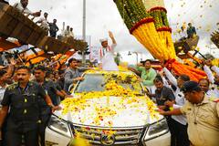 Ajit Pawar : पिंपरी चिंचवडमध्ये अजित पवारांचे जंगी स्वागत, ढोल ताशाच्या गजरात कार्यकर्त्यांचे शक्तीप्रदर्शन