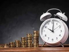 Fixed Deposit: ઓગસ્ટમાં ચાર બેંકોએ FD પર વધાર્યું વ્યાજ, જાણો ક્યાં રોકાણ પર વધુ નફો મળશે