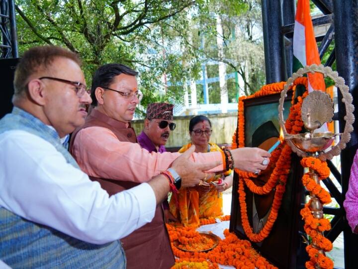 CM धामी ने आजाद हिंद फौज के शहीद मेजर दुर्गा मल्ल को दी श्रद्धांजलि, 1944 में दी गई थी फांसी