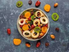 ड्रायफ्रूट्स मधाबरोबर खाण्याचे 'हे' आहेत आश्चर्यकारक फायदे; आजपासून सुरू करा