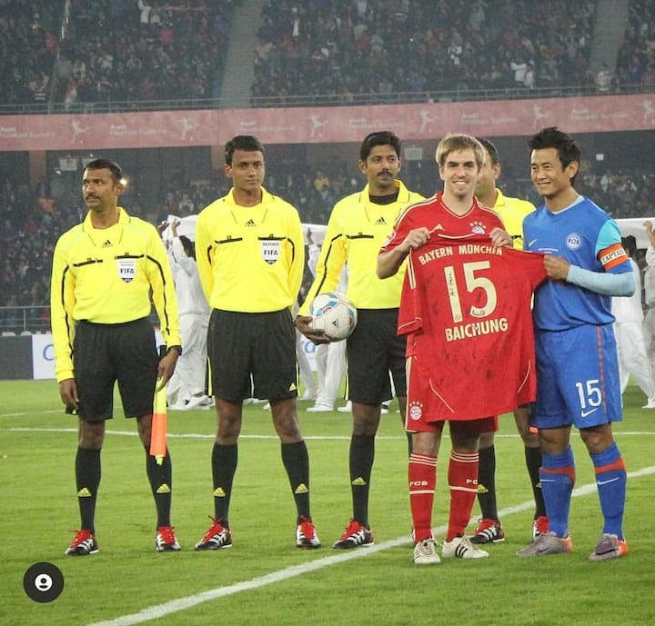 ২০১২ সালে বায়ার্ন মিউনিখের লাম, টনি ক্রুস, থমাস মুলার প্রত্যেকেই এসেছিলেন বাইচুং ভুটিয়ার সাম্মানিক ম্যাচে অংশ নিতে।