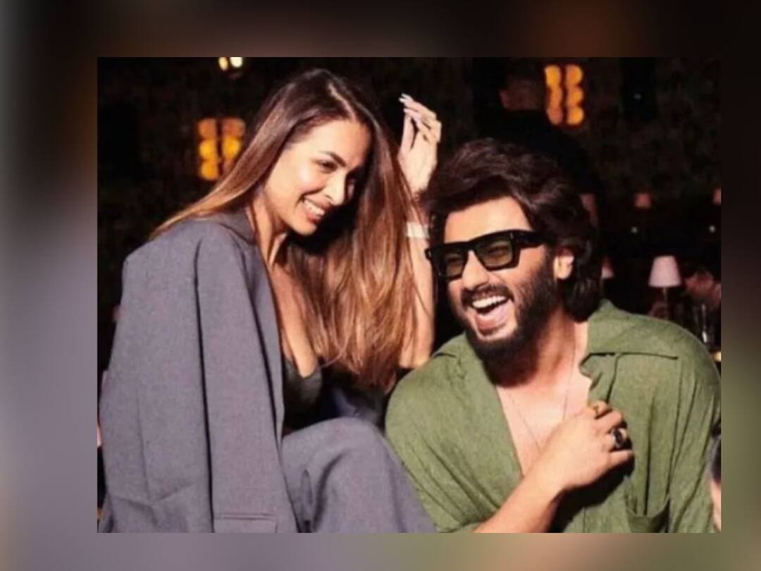 Arjun Kapoor drops comment on Malaika Arora post on social media Arjun Kapoor Malaika Arora: मलायकाच्या पोस्टवर अर्जुननं केलेल्या कमेंटनं वेधलं लक्ष; म्हणाला, 'तुझ्या आयुष्यातील खरा स्टार...'