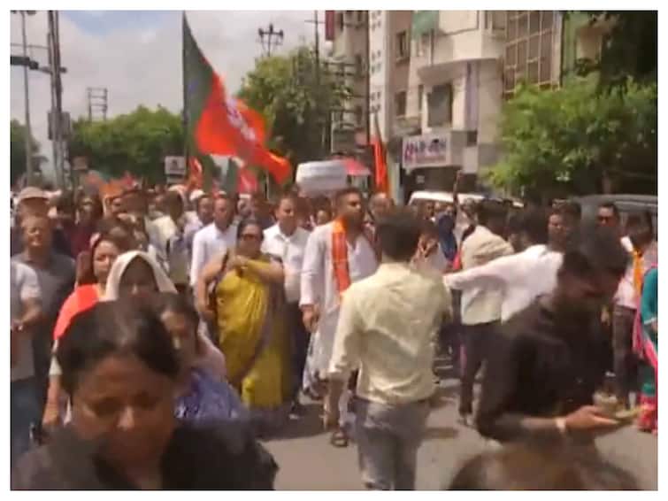 West Bengal BJP Workers Protest Murder Of Minor Girl During Rape Bid Siliguri Bengal BJP Workers Take To Streets In Siliguri After Minor Girl Killed For Resisting Assault