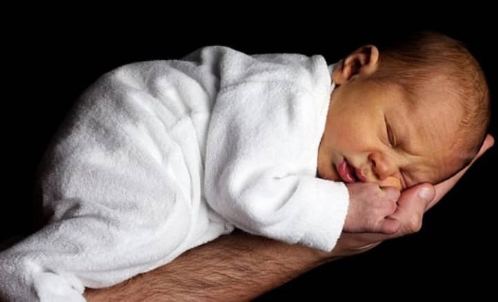 মায়ের গর্ভ থেকে পৃথিবীর আলো দেখার মুহূর্ত, সন্তানের জন্ম এককথায় মিরাকলও। কিন্তু কিছু কিছু ঘটনাকে মিরাকল বললেও লঘু করে দেখানো হয়। ২০১৬ সালে আমেরিকার টেক্সাসে তেমনই পরিস্থিতির সম্মুখীন হন মার্গারেট বোয়েমার।