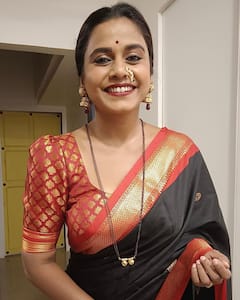 Hemangi Kavi: सोशल मीडियावरील पोस्टमुळे चर्चेत असणाऱ्या हेमांगीचे हे चित्रपट आणि वेब सीरिज नक्की बघा