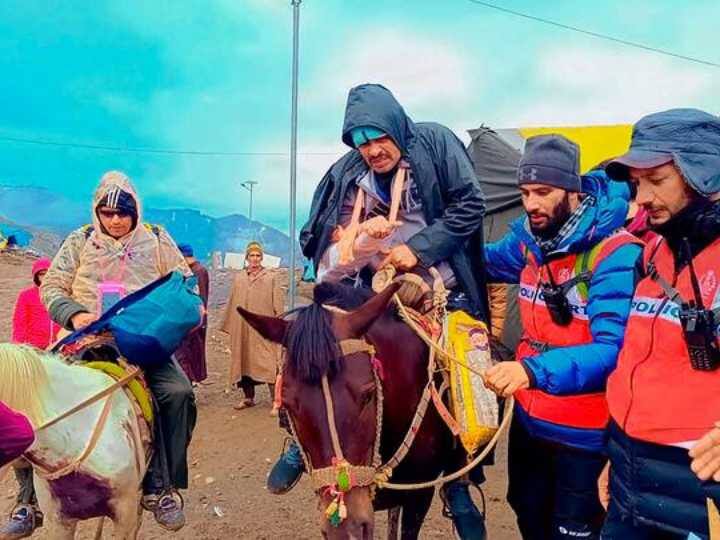 अमरनाथ यात्रा के अंतिम चरण पहलगाम के लिए निकली छड़ी मुबारक, जानें