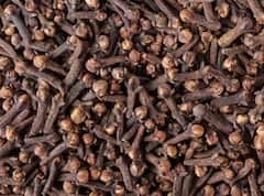 Health: ਰਾਤ ਨੂੰ 2 ਲੌਂਗ ਖਾਣ ਨਾਲ ਹੋਣਗੇ ਇਹ ਜ਼ਬਰਦਸਤ ਫਾਇਦੇ, ਖਤਰਨਾਕ ਬਿਮਾਰੀਆਂ ਤੋਂ ਰਹੋਗੇ ਦੂਰ