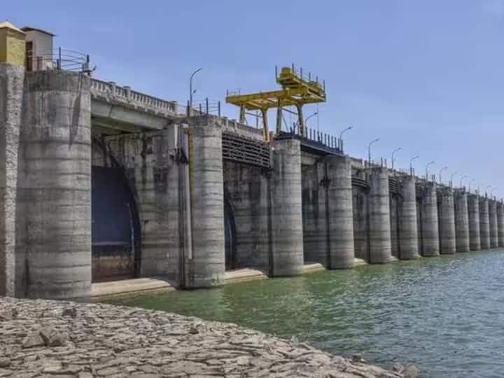 Jayakwadi Dam : जायकवाडी धरणातील पाण्याची आवक घटली, अशी आहे आजची आकडेवारी? Jayakwadi Dam Update for Jayakwadi Dam Water Water inflow decreased Jayakwadi Dam : जायकवाडी धरणातील पाण्याची आवक घटली, अशी आहे आजची आकडेवारी?