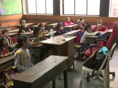 यूपी के थप्पड़ वाले वीडियो के बाद अब जम्मू-कश्मीर से सामने आया मामला, 'जय श्री राम' लिखने पर बच्चे को मारा