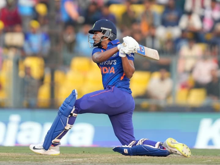 Shreyas Iyer can be crucial for India at number 4 in ODI Asia Cup 2023 see his stats Asia Cup 2023: टीम इंडिया की नंबर 4 की दिक्कत को दूर कर सकता है ये खिलाड़ी, आंकड़ों से समझे पूरा गणित