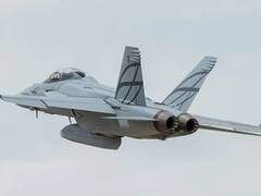 सैन डिएगो में अमेरिकी नौसेना का लड़ाकू जेट हुआ हादसे का शिकार, पायलट की हुई दर्दनाक मौत