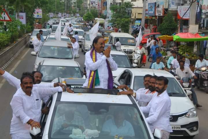 Telangana election 2023 Tummala Nageswara Rao will join Congress or contestant as independent candidate Telangana Election 2023: తుమ్మల రాజకీయ పయనం ఏంటి, కాంగ్రెస్‌లోకి వెళ్తారా-ఇండిపెండెంట్‌గా పోటీచేస్తారా?