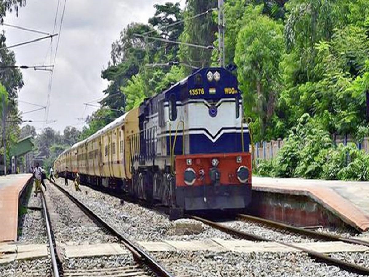 Madurai Okha Train: மதுரை - ஓஹா ரயில் சேவை நீடிப்பு; திருக்குறள் எக்ஸ்பிரஸ்  புறப்படுவதில் தாமதம்